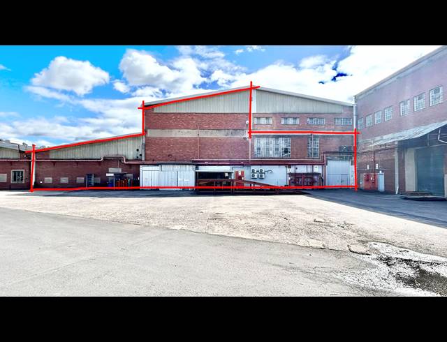 2,235M² WAREHOUSE FOR SALE IN NEW GERMANY